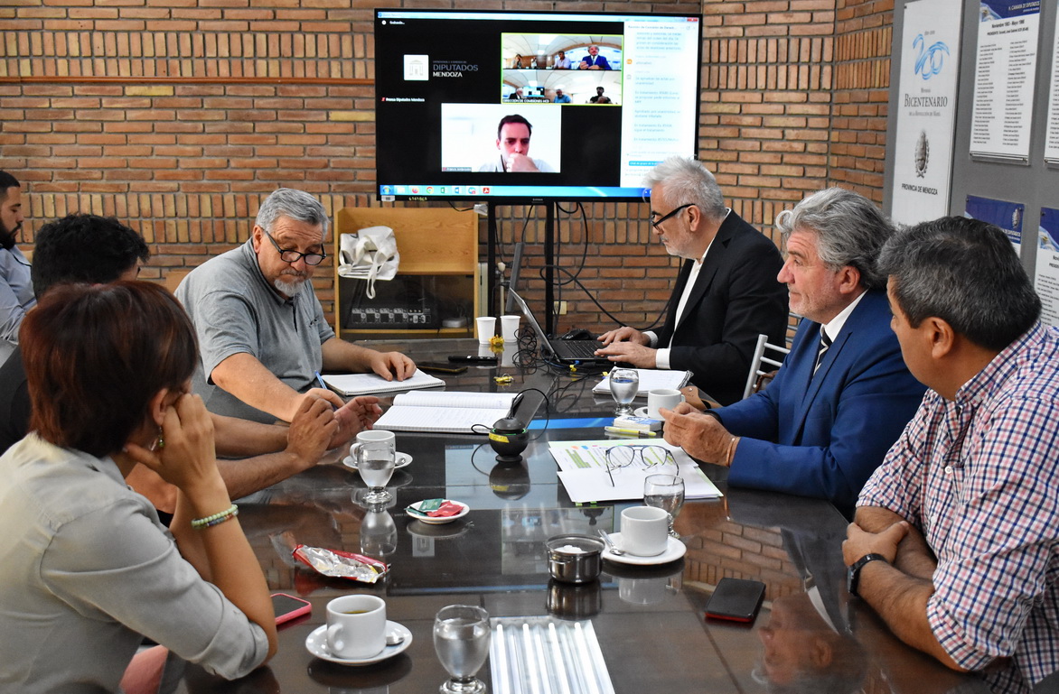 Derechos y Garantías mantuvo su reunión de tablas